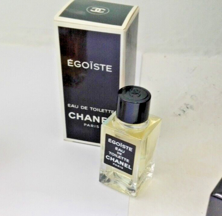 Chanel Selfish and Its Box - Miniature