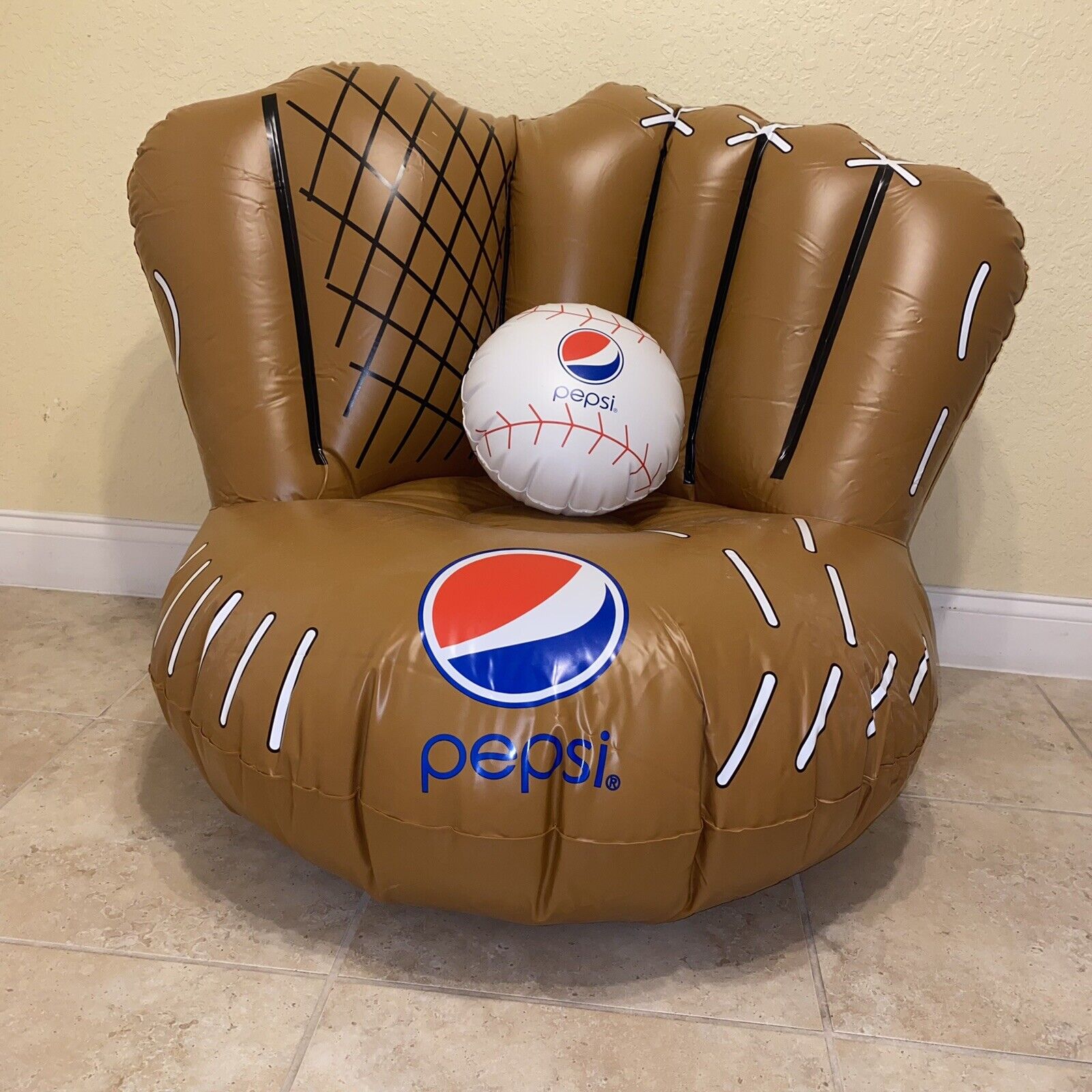 New Vintage Pepsi 3ft Inflatable Baseball Glove Mitt Chair Promo MLB Beach Ball