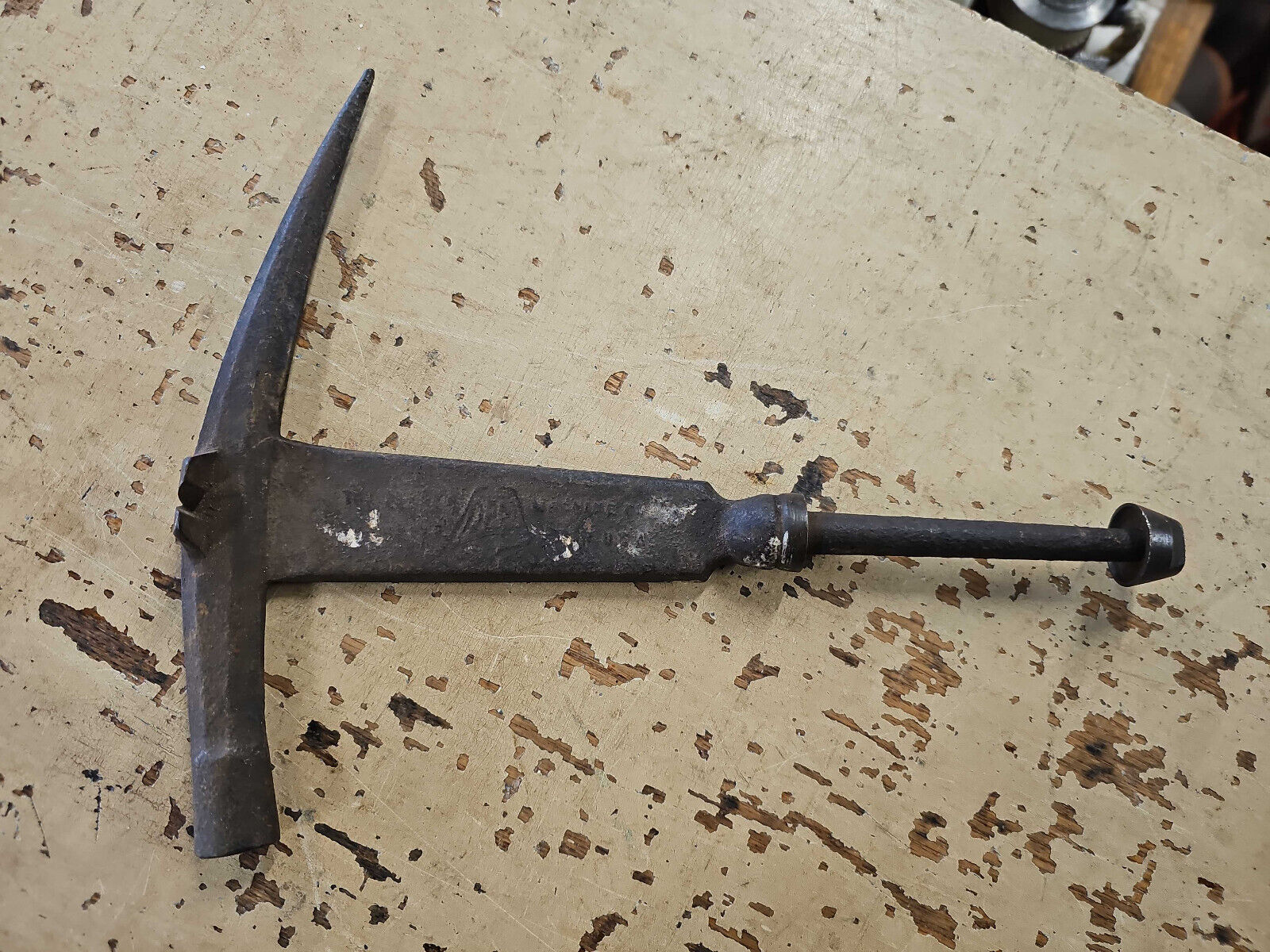 Antique slate hammer great shape needs a handle 1lb 11oz 12\