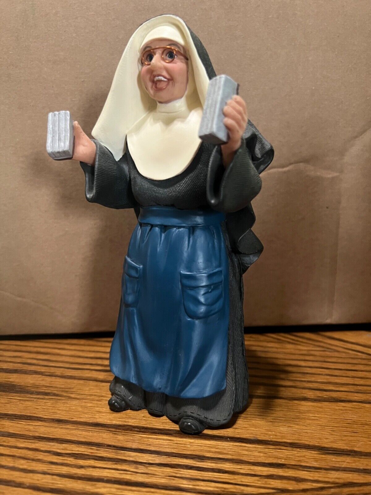 Happy Habits “Sister Mary McCloud” Nun 2001