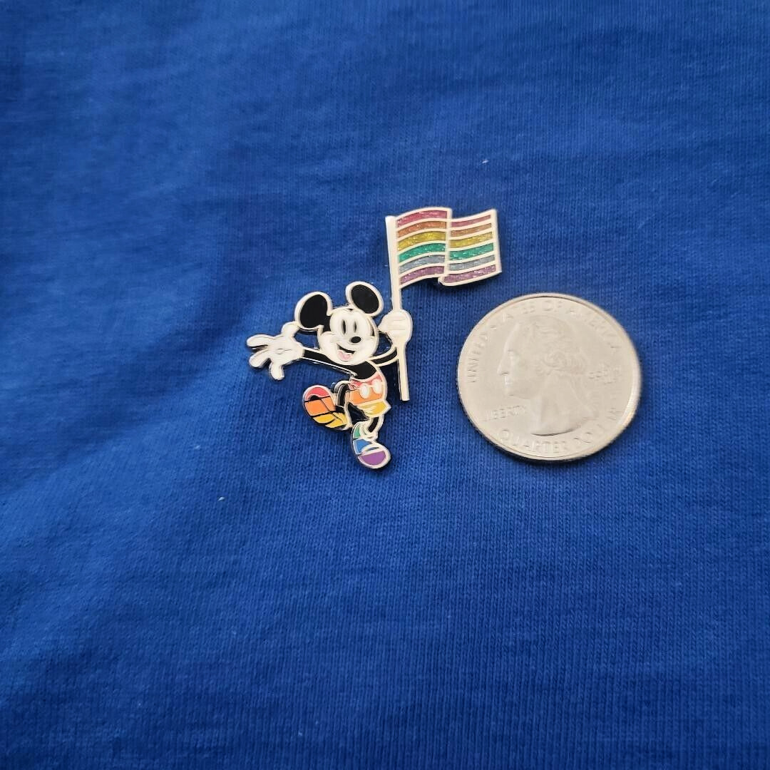 MICKEY MOUSE with Rainbow Pride Flag 2023 Disney Pin #155724