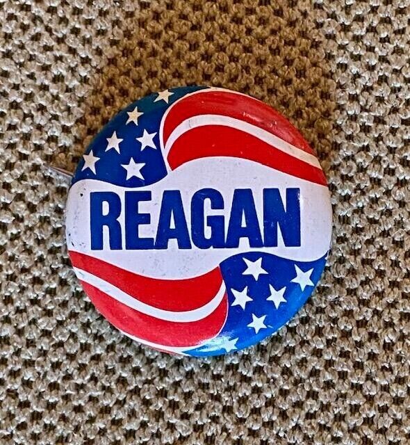 Ronald Reagan Presidential Campaign Pin/Button President Flag Circa 1976 VINTAGE