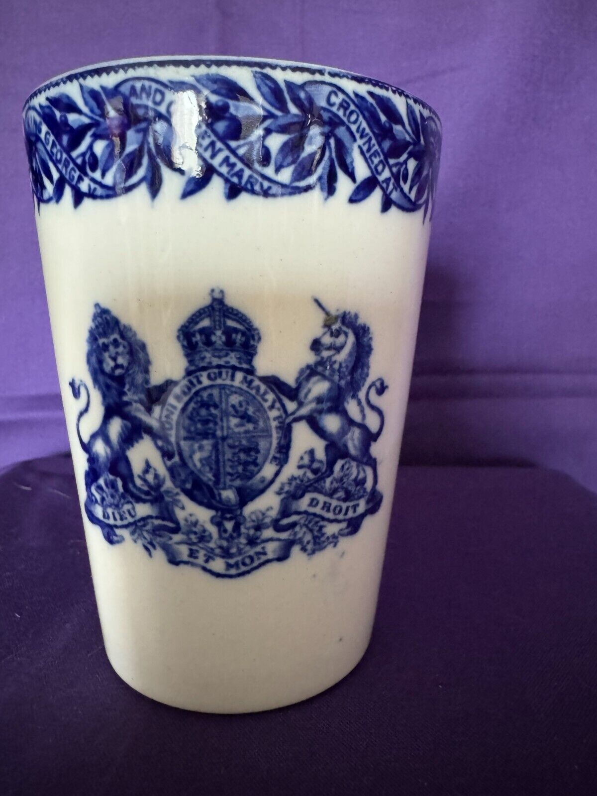King George V & Queen Mary Coronation (1911) - Wedgwood Pottery Beaker - EC