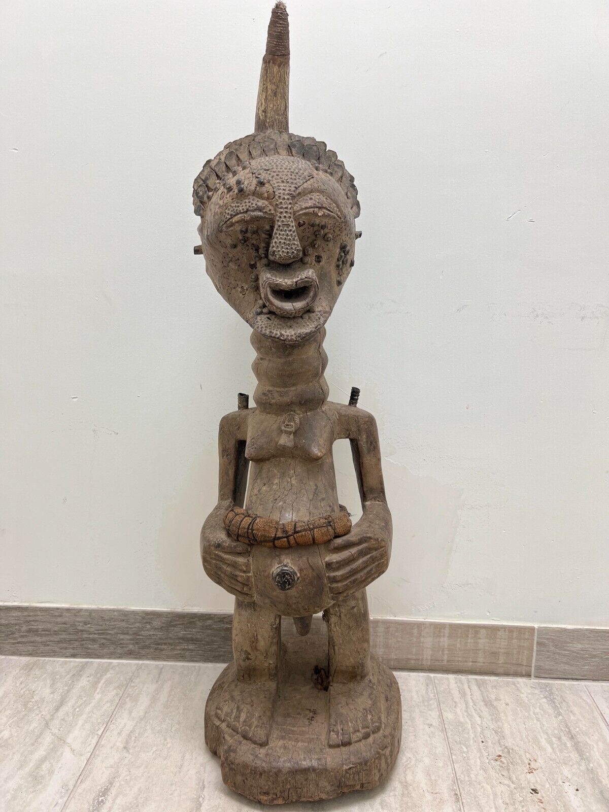Large Handcarved Antique Songwe Congo Statue 40\