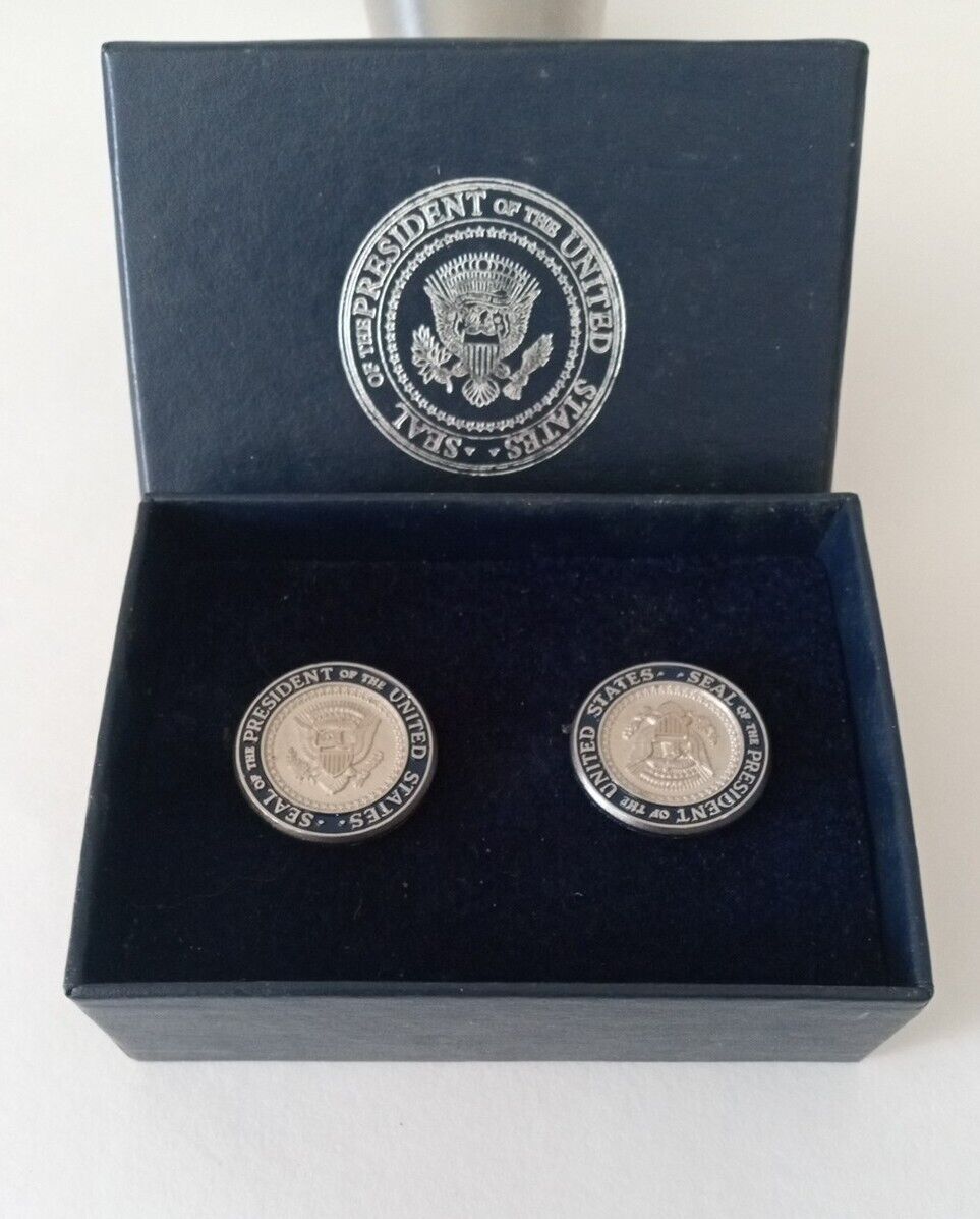 George W. Bush Presidential Cufflinks, Official White House Gift, #43 Signature 