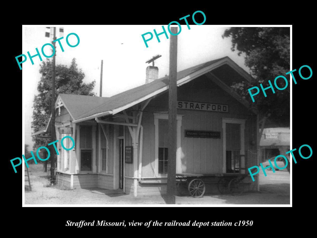 OLD LARGE HISTORIC PHOTO OF STRAFFORD MISSOURI THE RAILROAD DEPOT STATION c1950