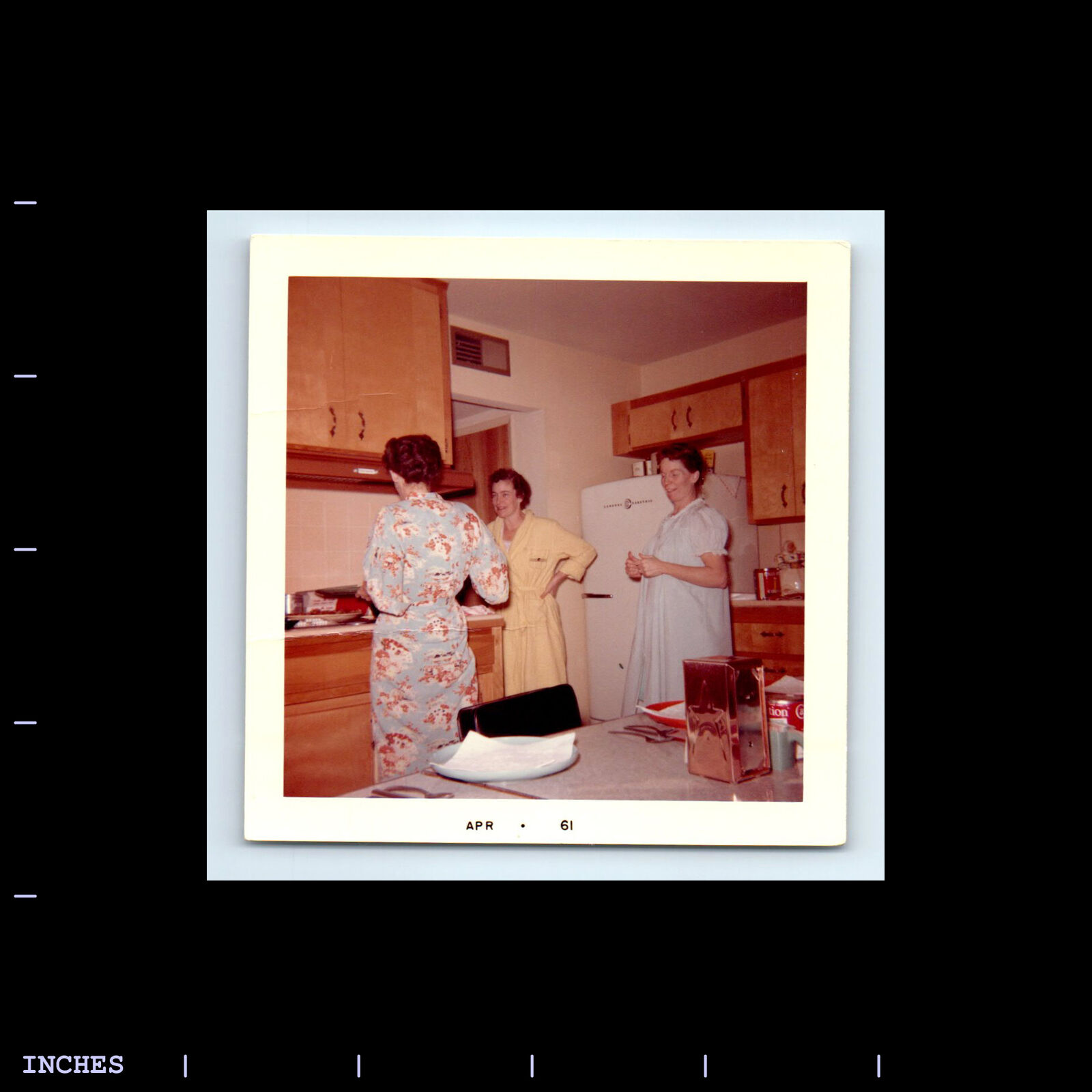 Square Color Photo WOMEN THREE GRACES IN KITCHEN REFRIGERATOR 1961