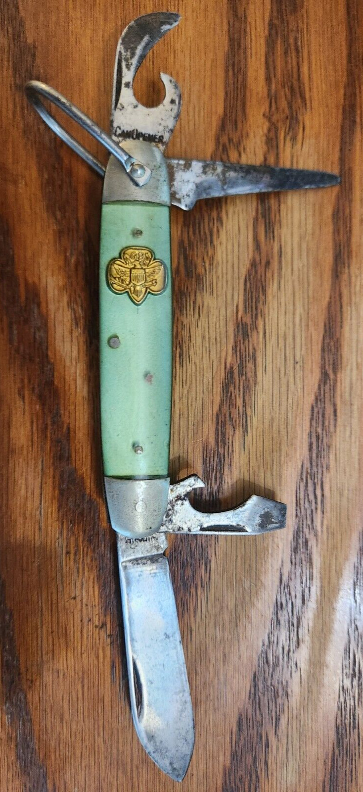 Vintage Girl Scout Kutmaster Utica N.Y. Made Green Pocket Knife