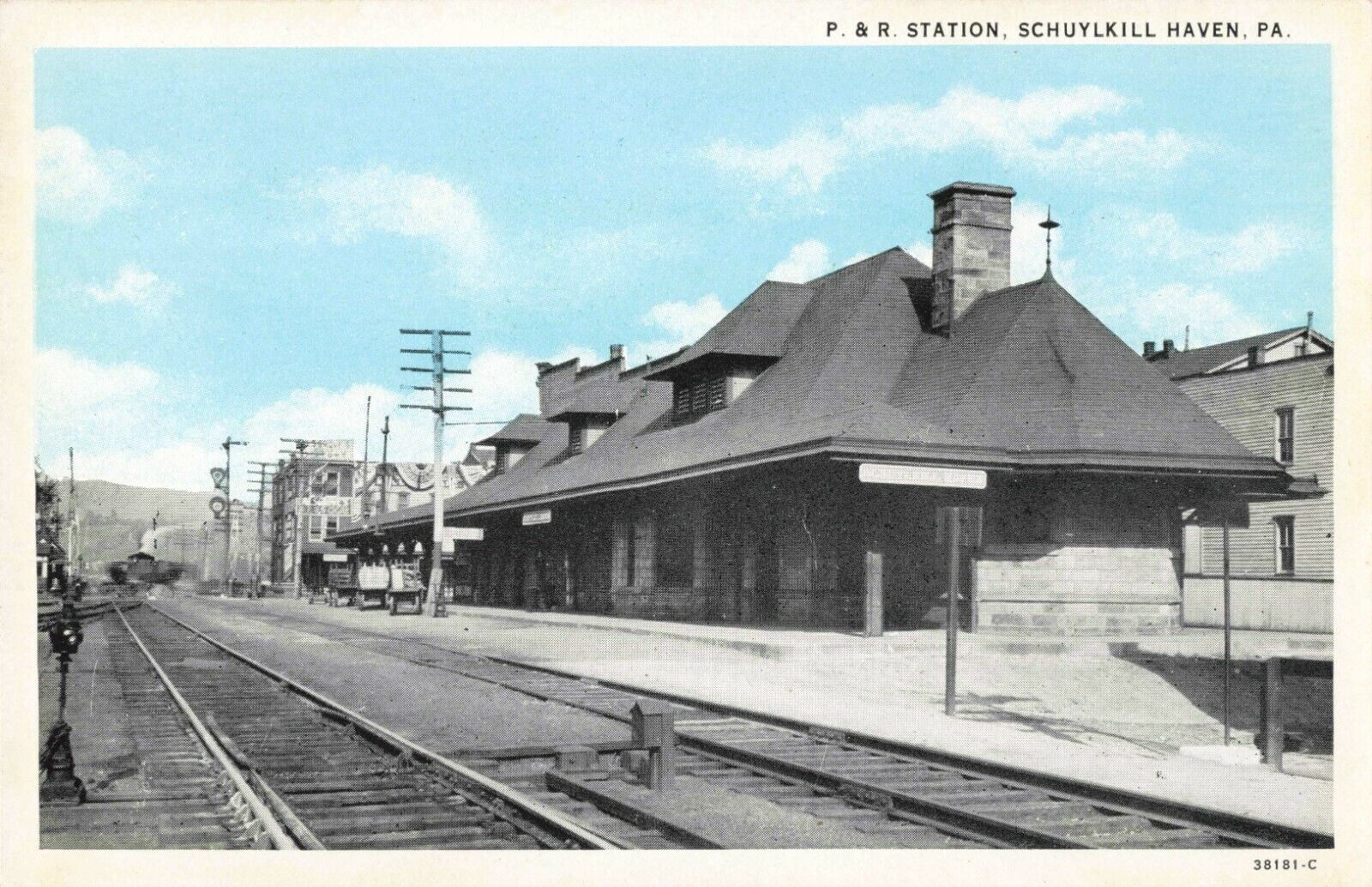 P. & R. Railroad Station, Schuylkill Haven, Pennsylvania PA - c1920 VTG PC