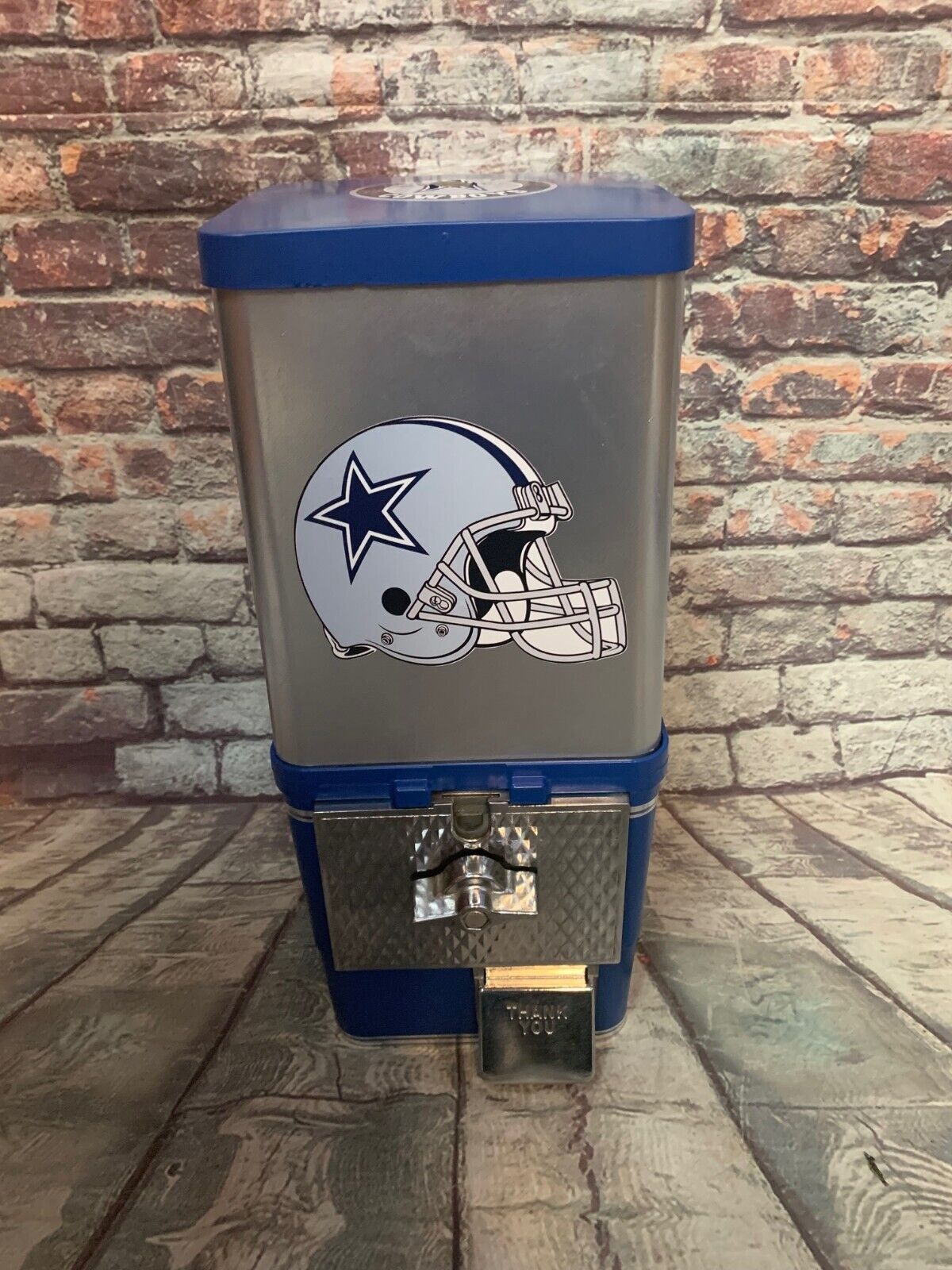 vintage gumball candy machine Dallas cowboys inspired novelty gift man cave