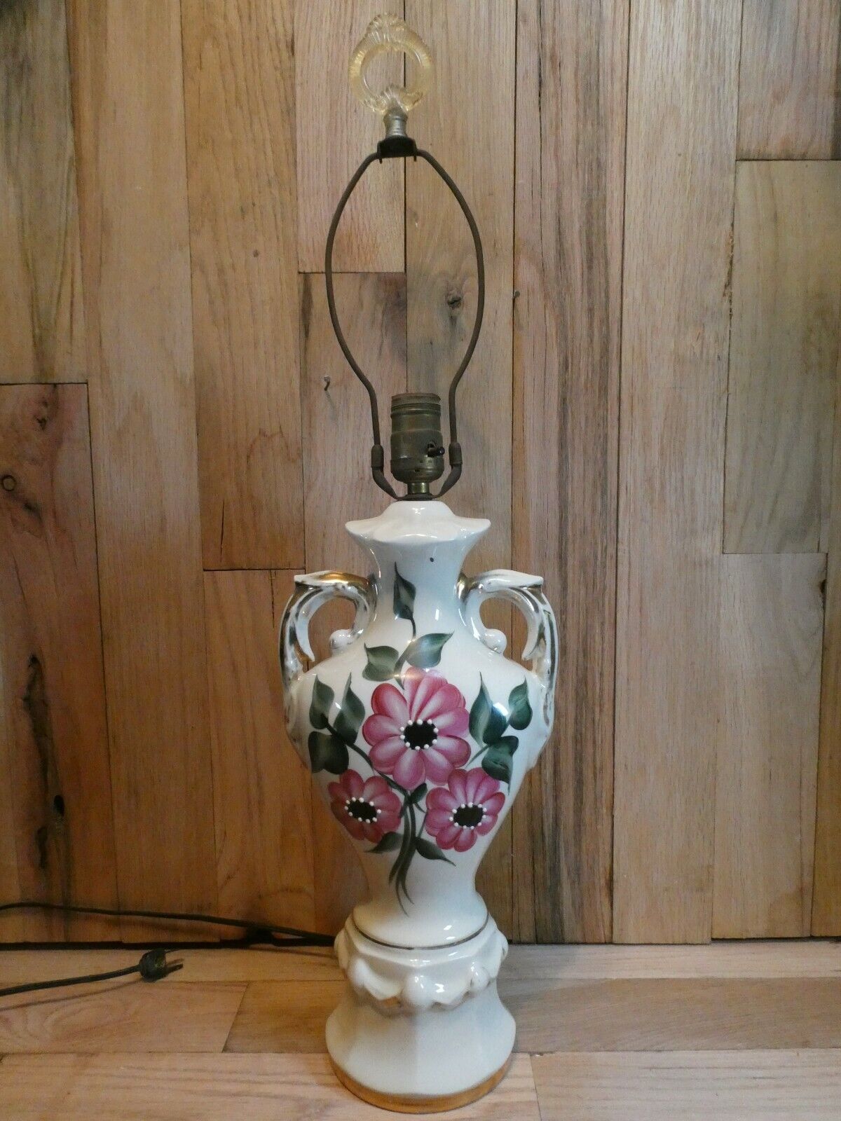 Vintage Porcelain Mid Century White Gold Pink Floral Design Table Lamp