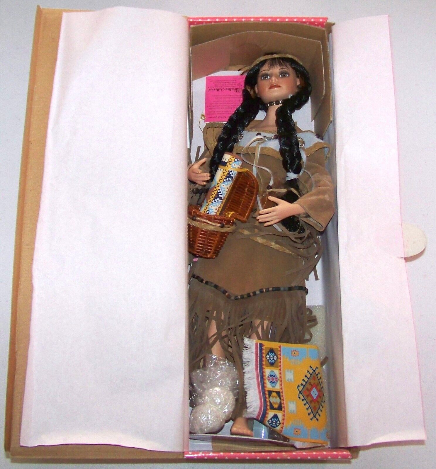 RARE Paradise Galleries American Indian Tribes LAUGHING MOON Porcelain Doll  NEW