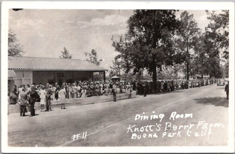 KNOTT\'S BERRY FARM Real Photo RPPC Postcard DINING ROOM Street View 1948 Cancel