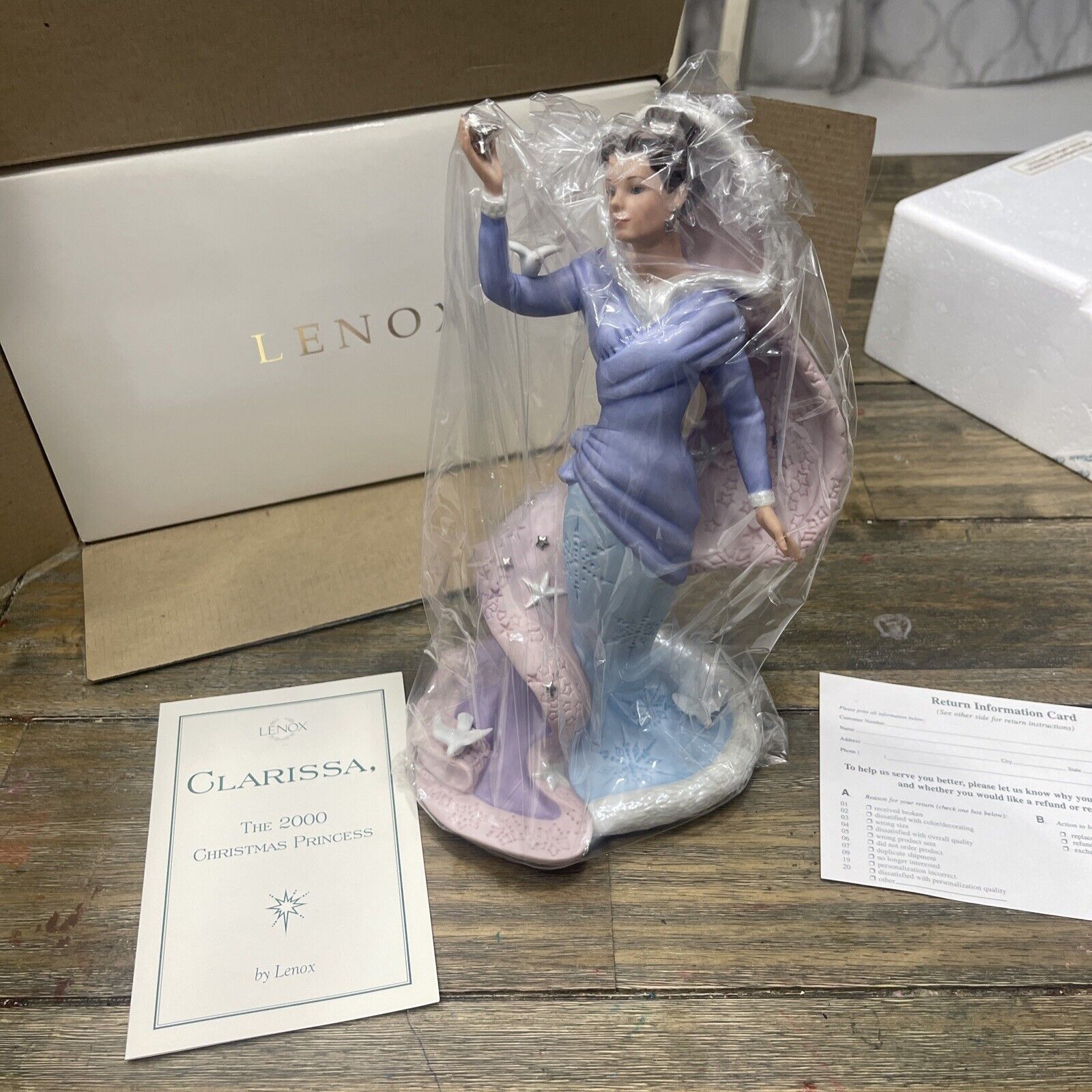 Lenox Clarissa 2000 Annual CHRISTMAS PRINCESS Figurine BRAND NEW IN BOX