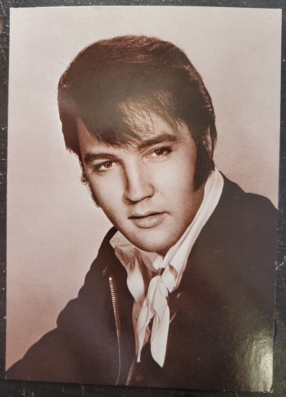 Elvis Presley - 1985 Unposted Vintage Postcard