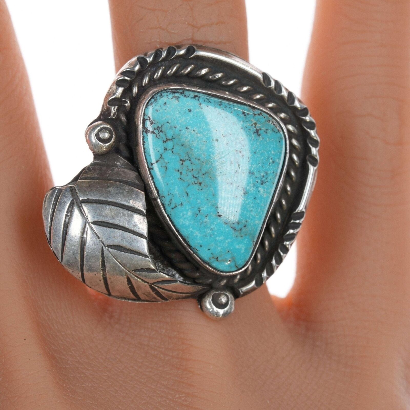 sz6.75 vintage Navajo sterling and turquoise ring