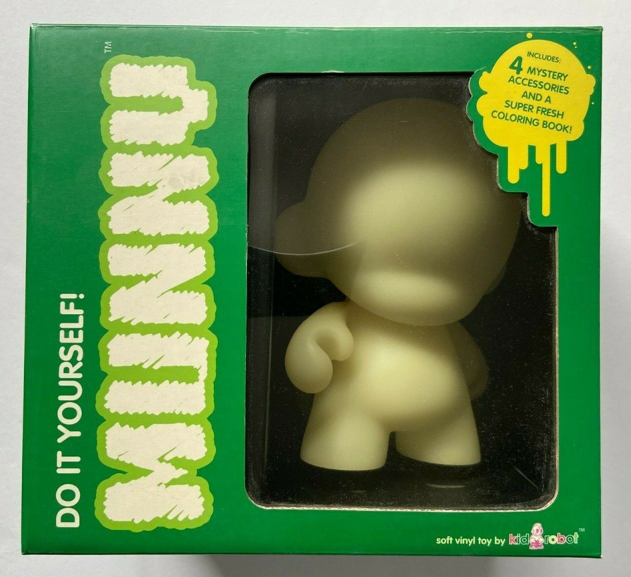 KidRobot Do It Yourself Glow in the Dark Munny Vinyl Figure 2004 / 2005