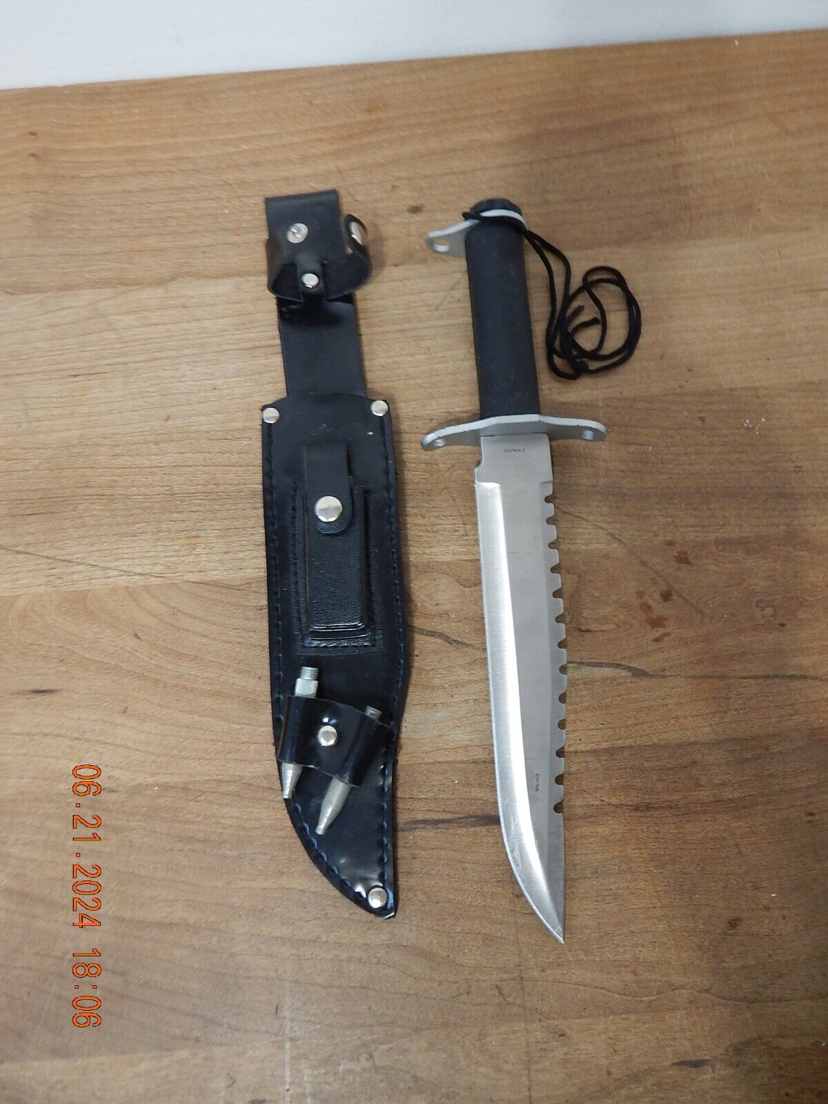SURVIVAL BLACK HUNTING BOWIE KNIFE FIXED BLADE ROBINSON CRUSOE W SHEATH