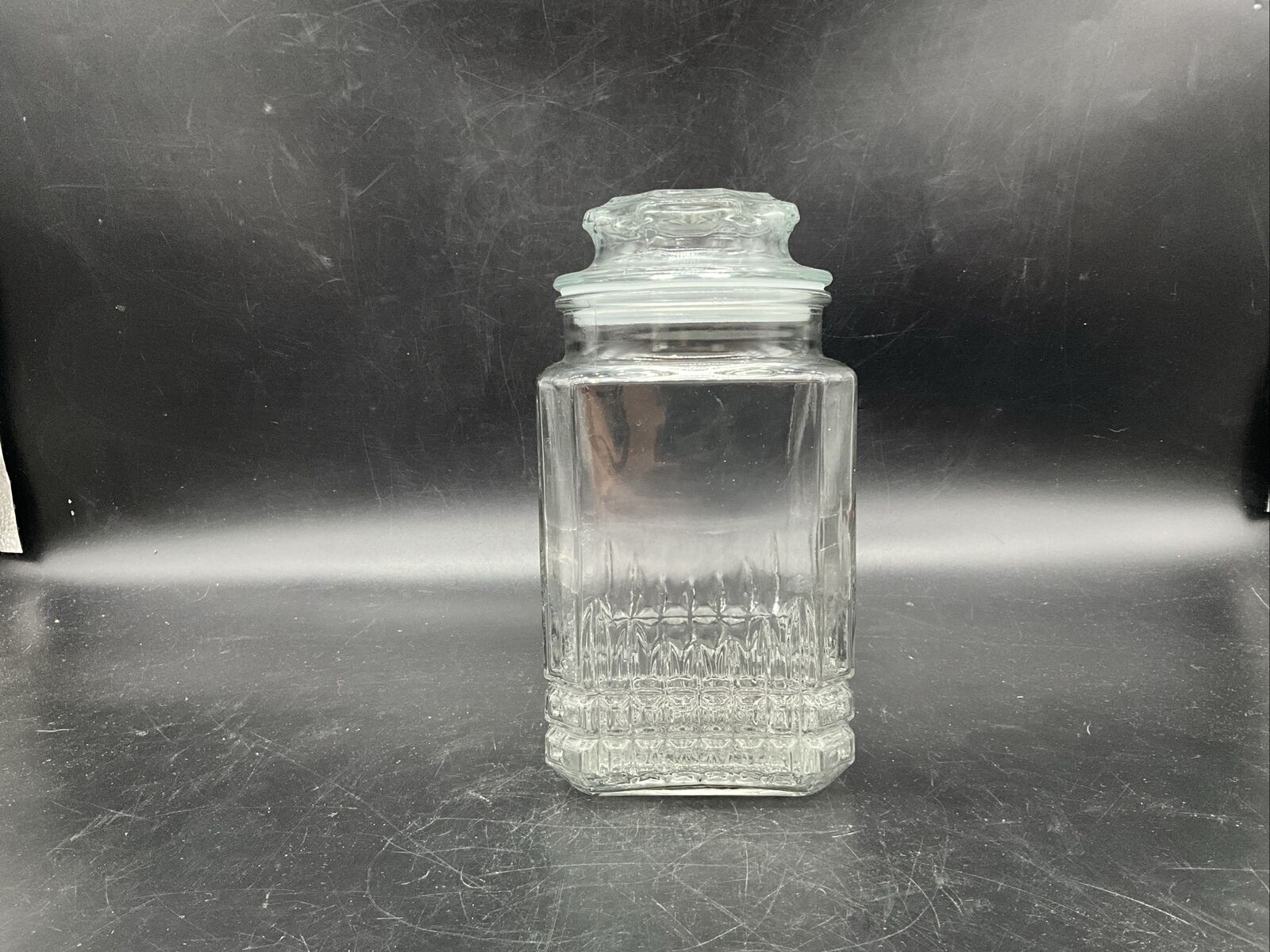 VTG Clear Glass 8 1/2\'\' Koeze\'s Canister