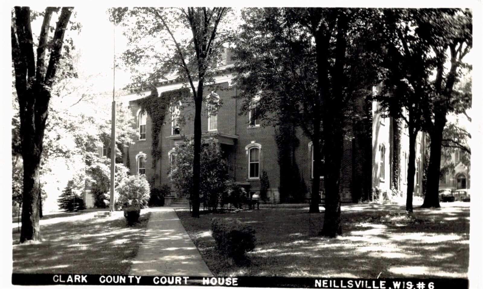 Neillsville Court House Unused RPPC Clark County 1940 WI