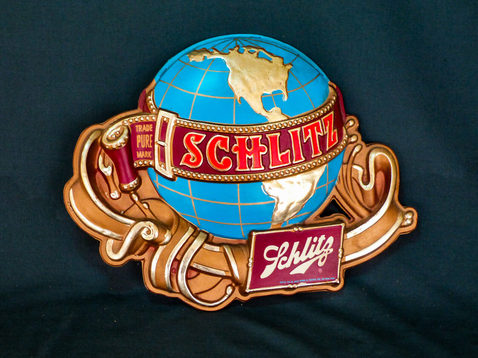 1976 Schlitz Beer Sign Gold Gilded Blue Globe Schlitz Brewing Plastic vintage
