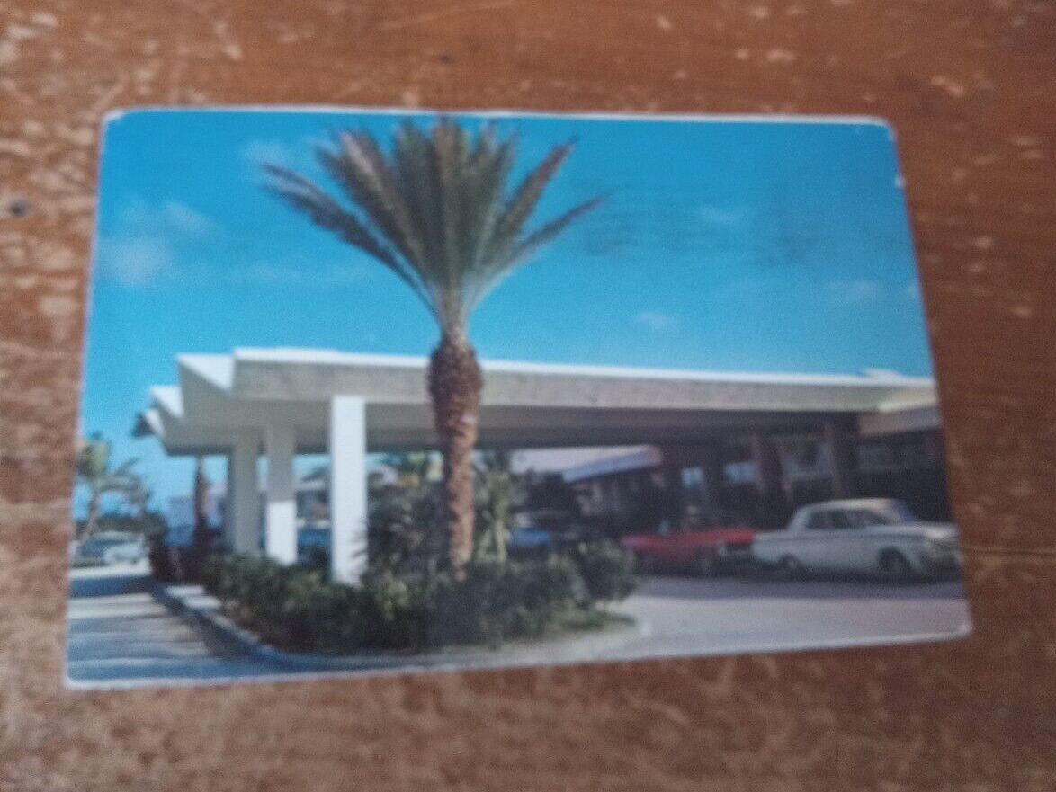  the kings inn hotel Freeport the Bahama islands with stamp postcard A