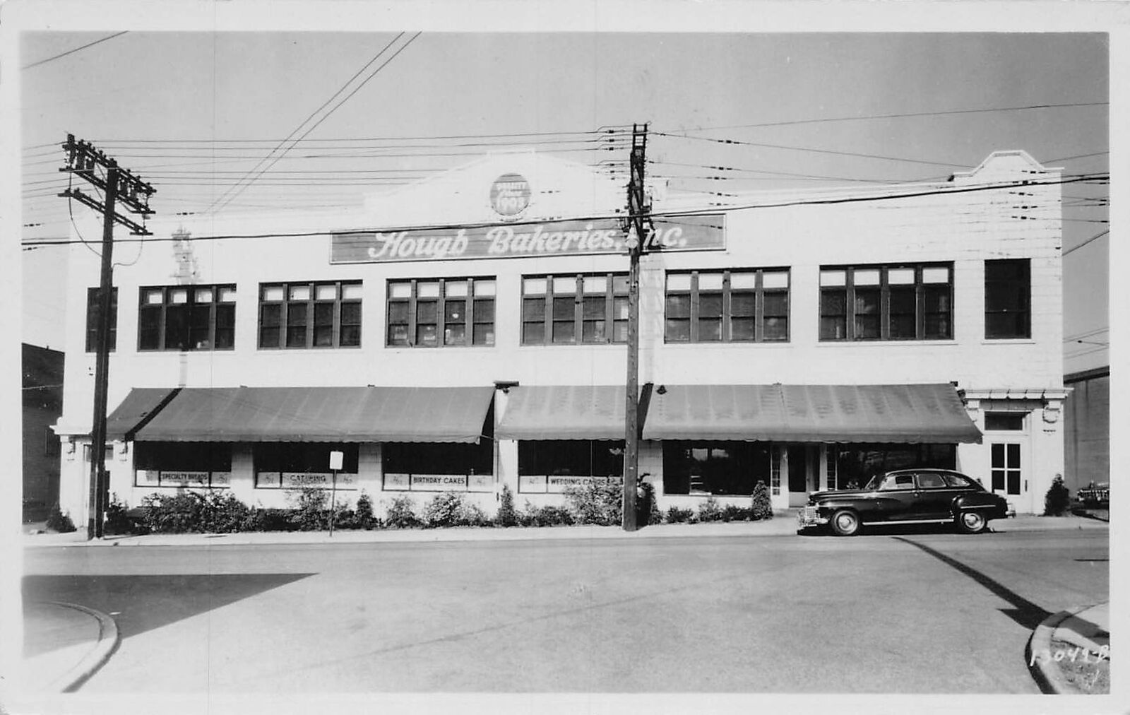 J80/ Cleveland Ohio RPPC Postcard c1950s Hough Bakery Building  122