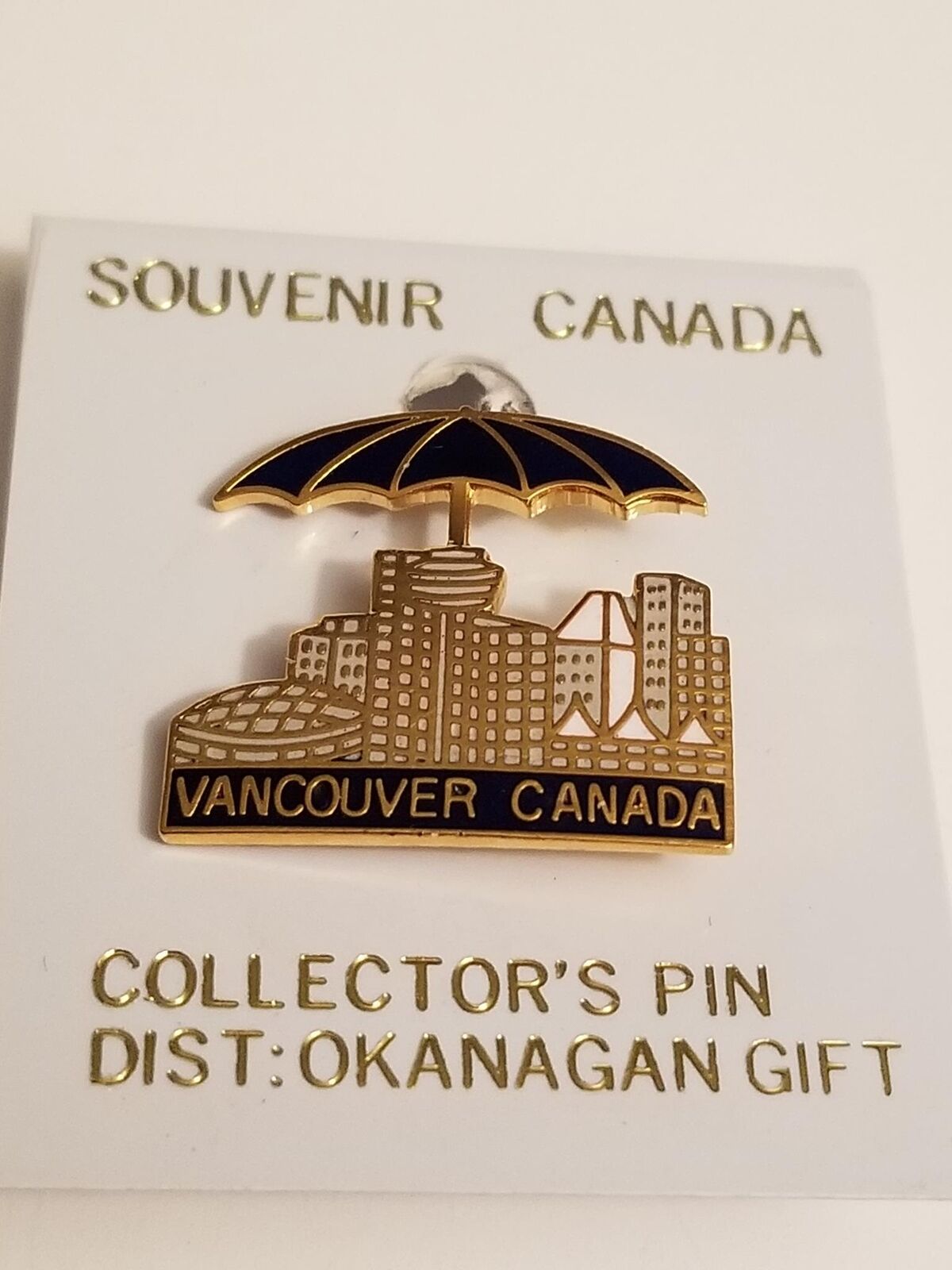 Vancouver BC British Columbia Umbrella Gold Lapel Pin 3535