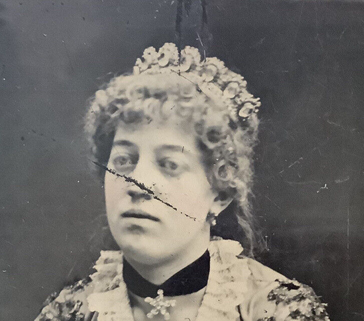 1800s Tintype Ferrotype Photo Queen/Princess Fashion Woman Tiara Lace Ostrich