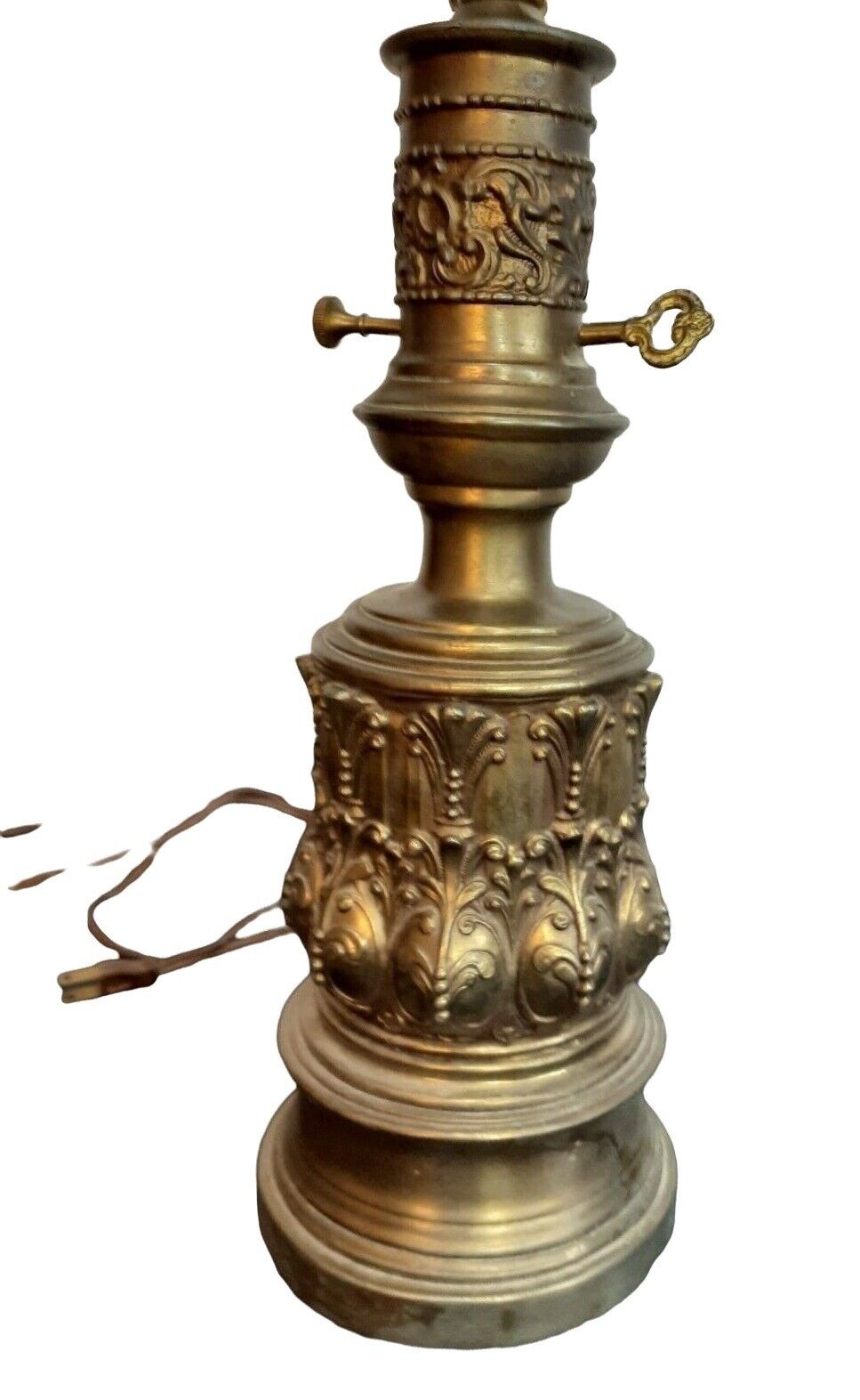 VTG Warren Kessler New York Ornate Brass Table Lamp New York