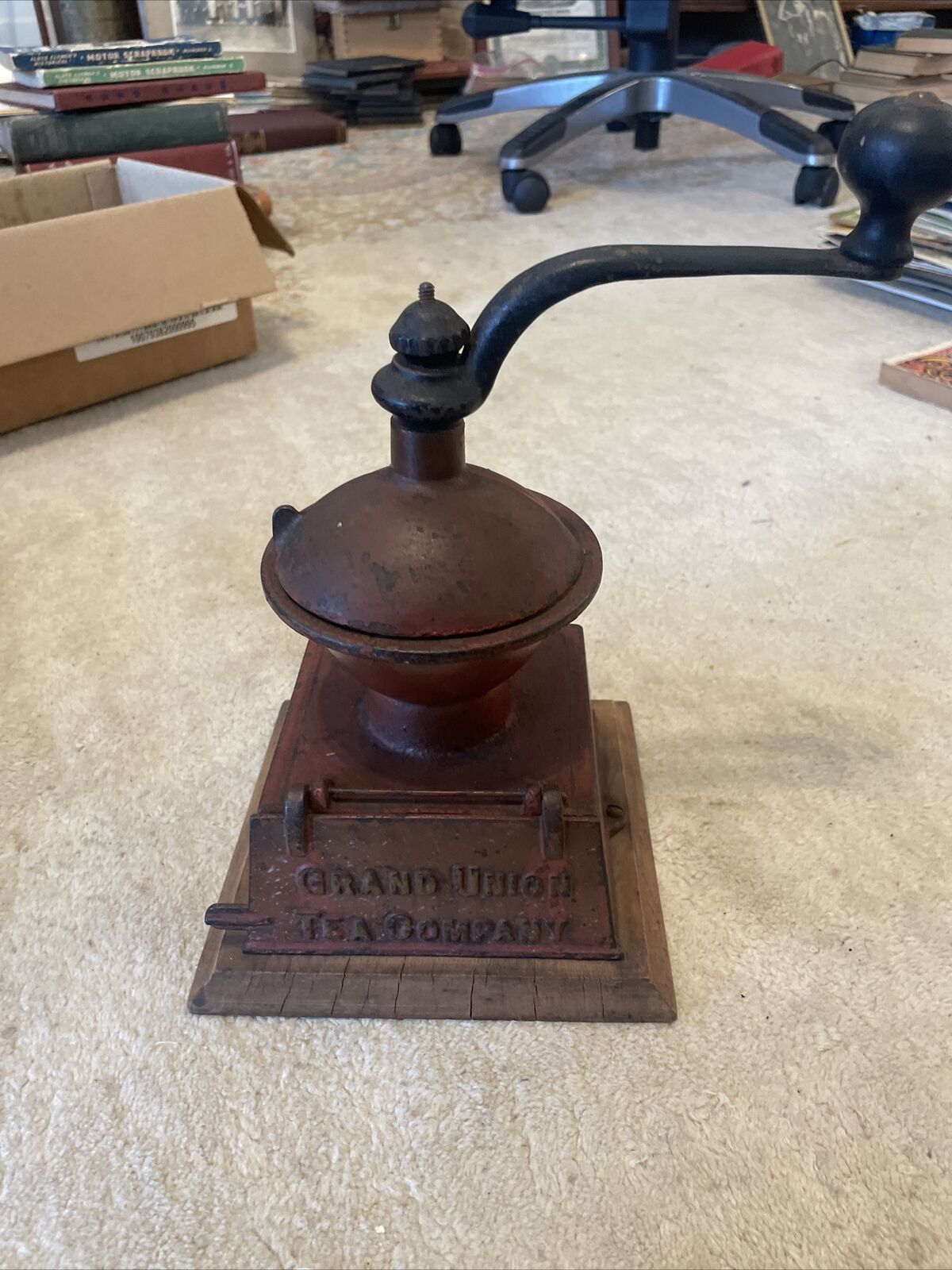 Antique cast iron GRISWOLD GRAND UNION TEA CO. coffee grinder mill Orig. Patina