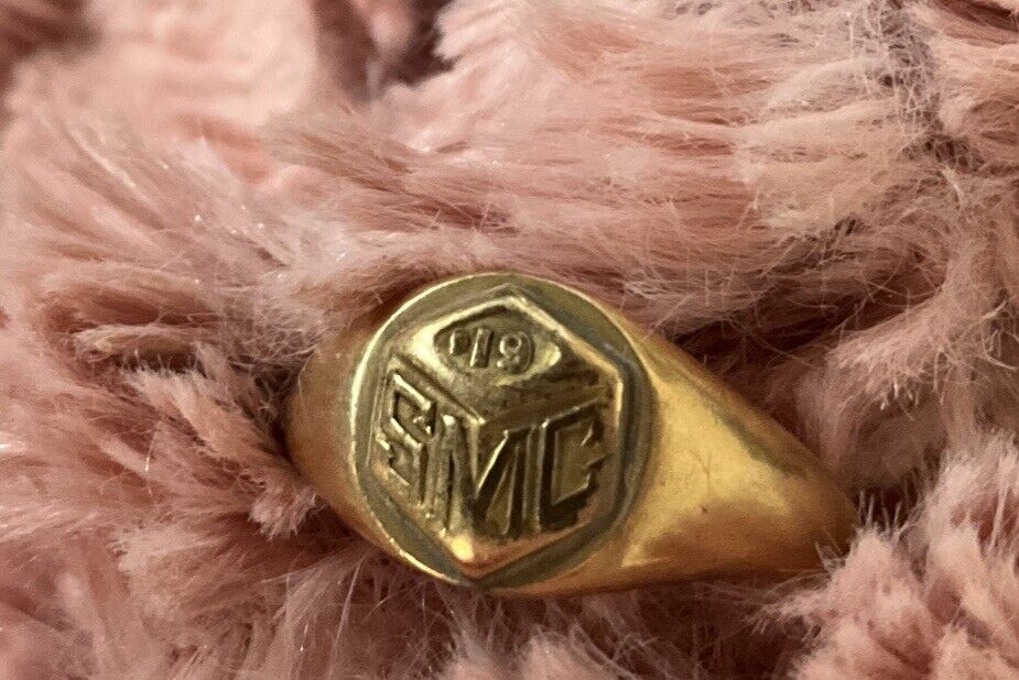 SMC 14k Gold Ring. Dated ‘19