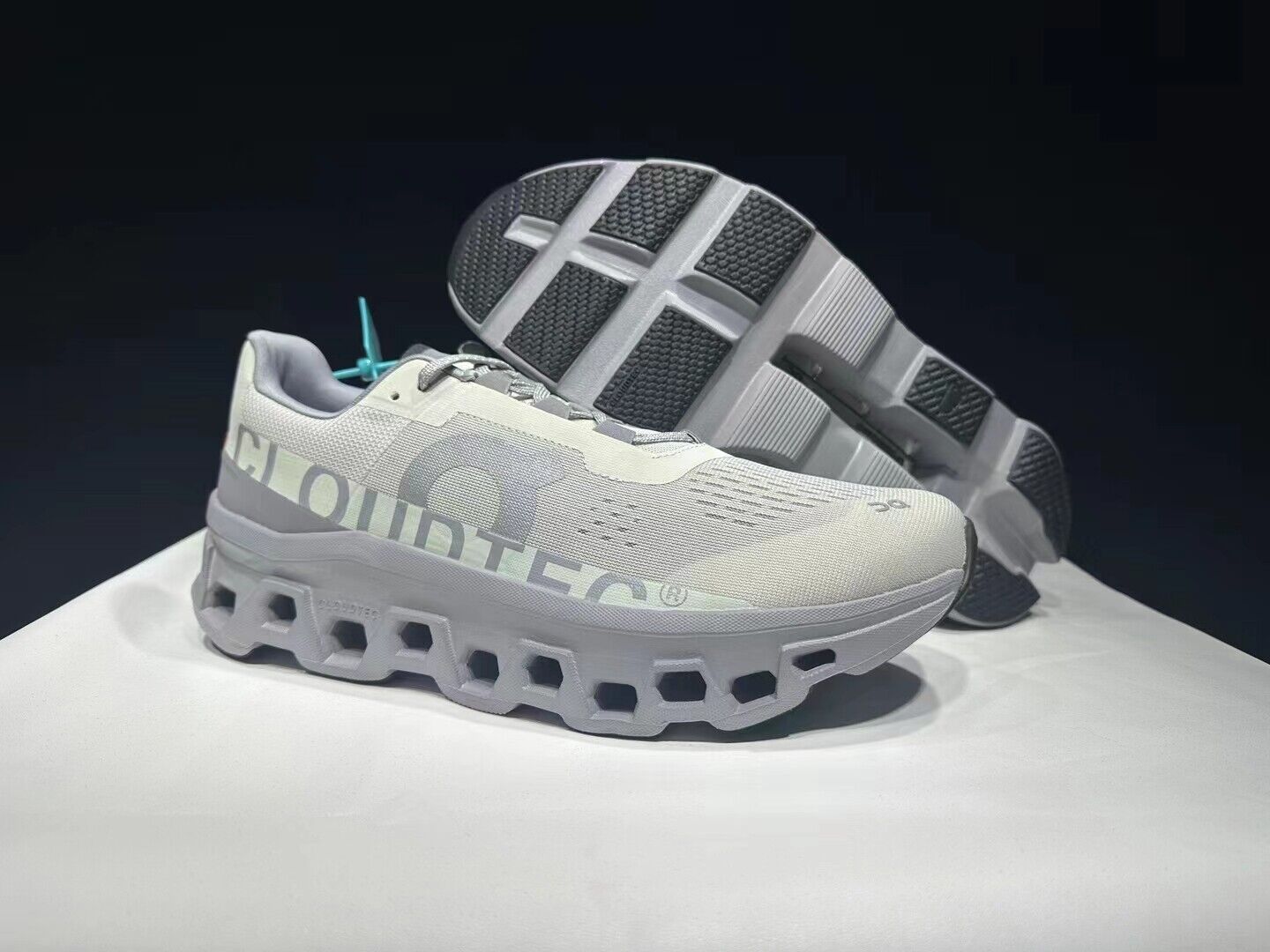 2024 New On Running CloudMonster Monster Shock Absorbing Men\'s Sports Shoes