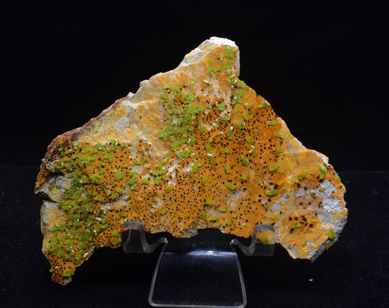 126g TOP Natural Pyromorphite Crystal Cluster Mineral Specimen China