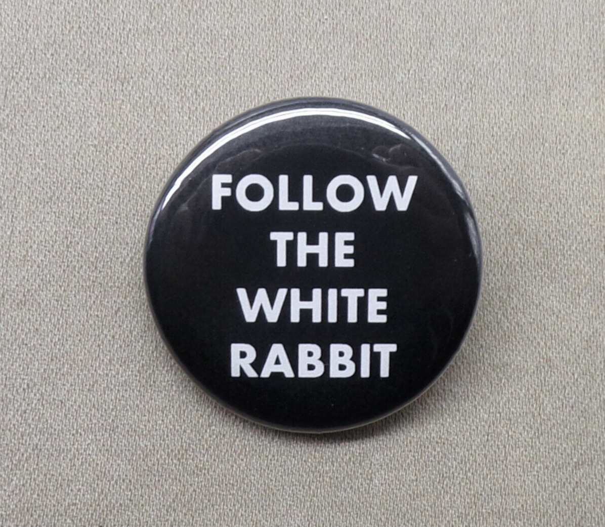 Follow The White Rabbit 1.25\