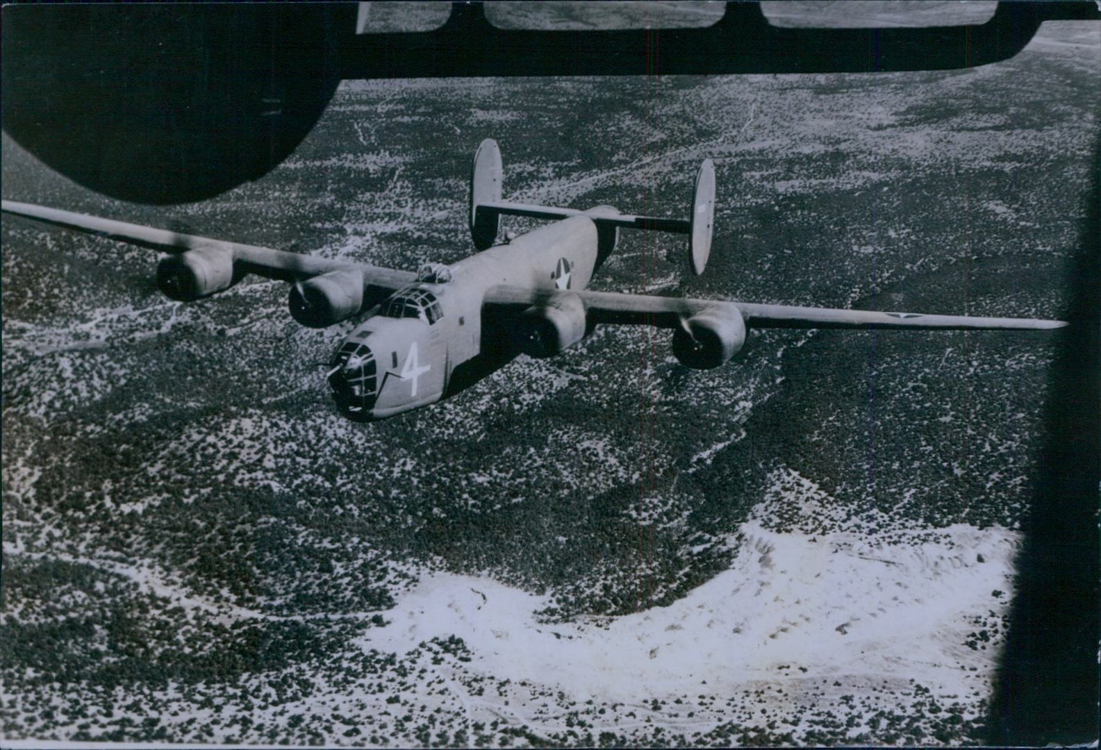 1942 Consolidated B-24 Heavy Bomber Leaves US Press Photo