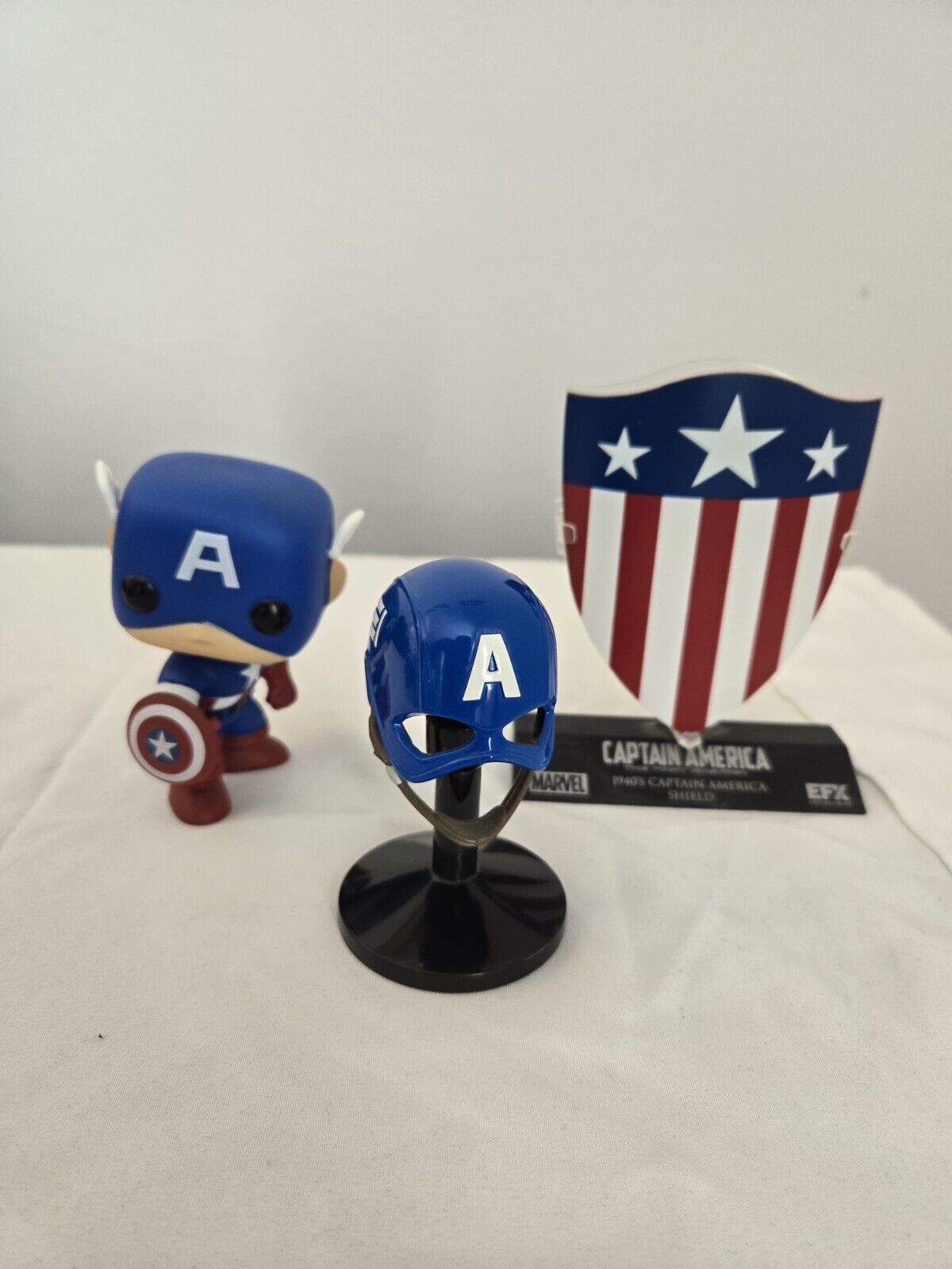 Captain America Collectors Lot