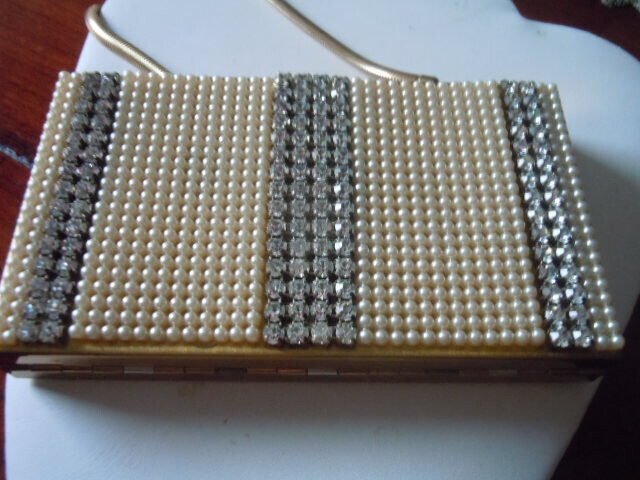 Vintage faux pearl & clear rhinestone compact carry all