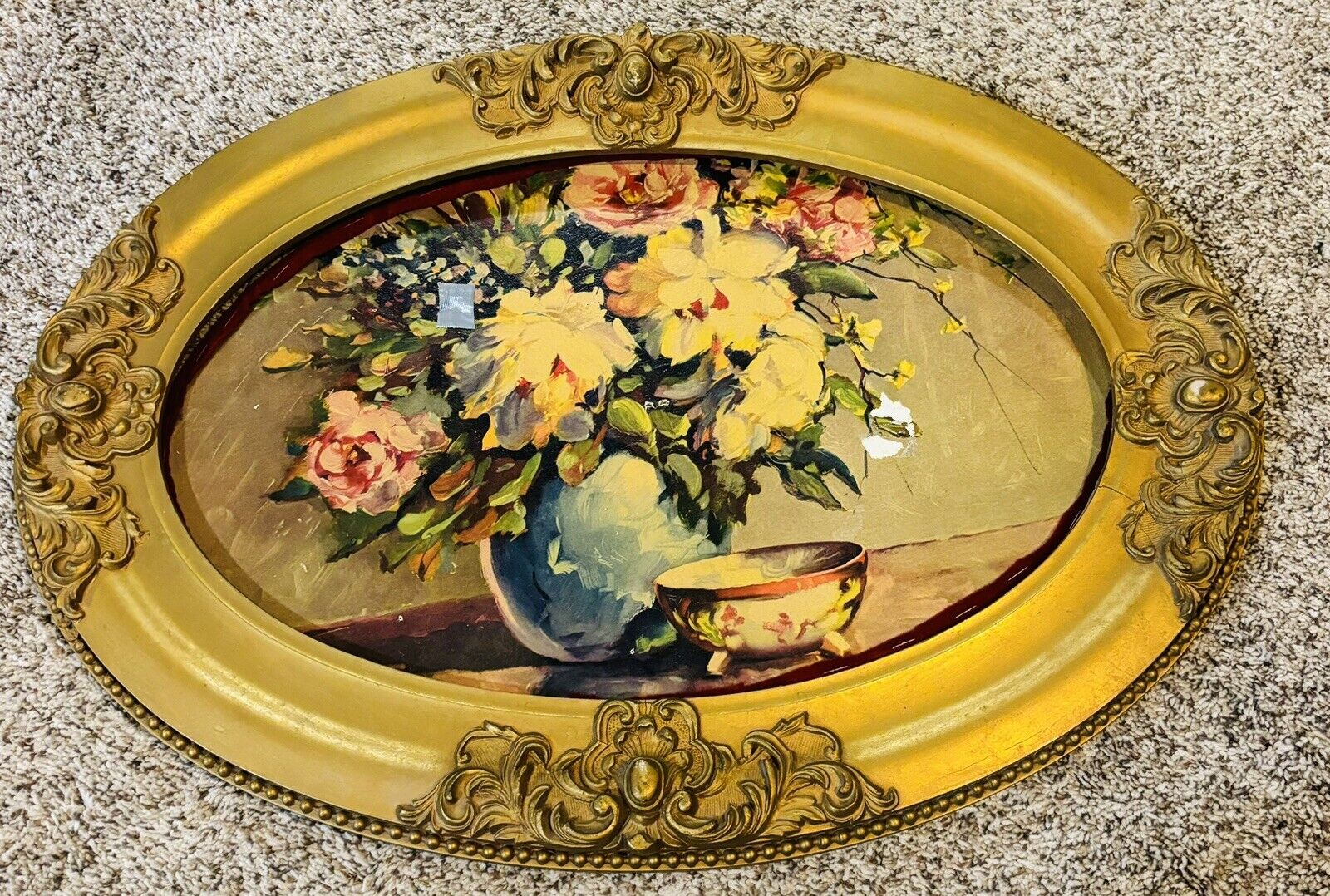 Vintage Gold Oval Picture Frame Bubble Glass 17”x 24”