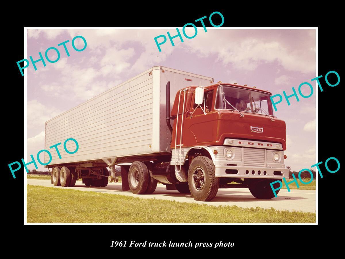 OLD 8x6 HISTORIC PHOTO OF 1961 FORD TRUCK MODEL LAUNCH PRESS PHOTO