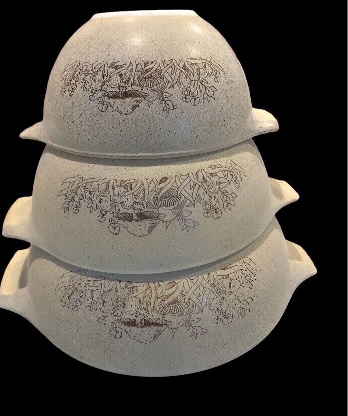 Vintage Set of 3 PYREX Forest Fancies Mushroom Cinderella Nesting Mixing Bowls