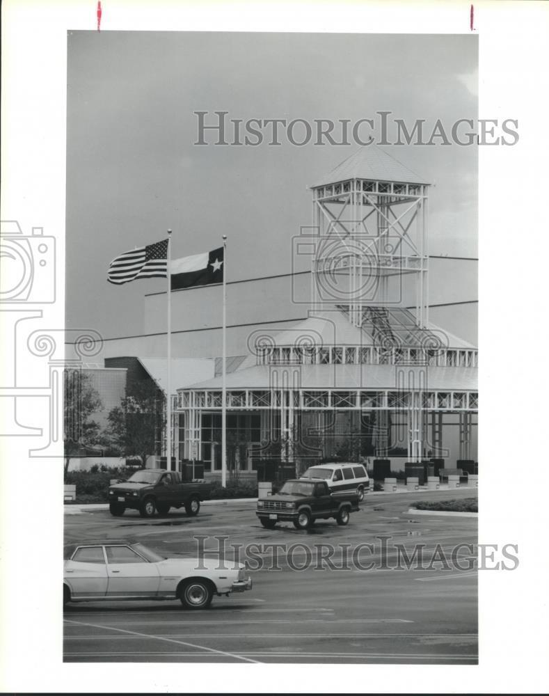 1991 Press Photo Entrance to Mall of the Mainland in Texas City signature tower