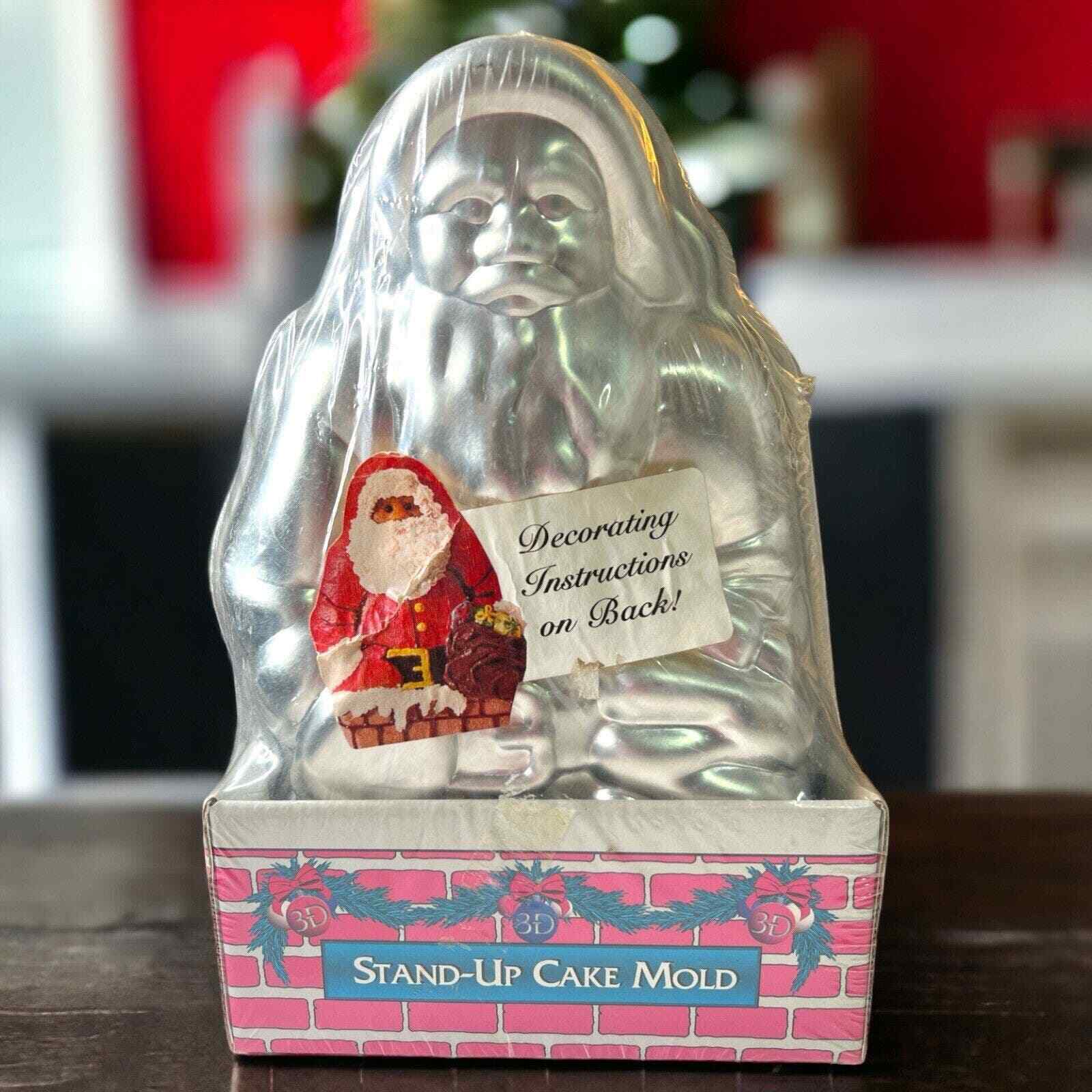 Vintage Nordic Ware Santa Claus Christmas 3D Stand Up Cake Mold Baking Pan NEW