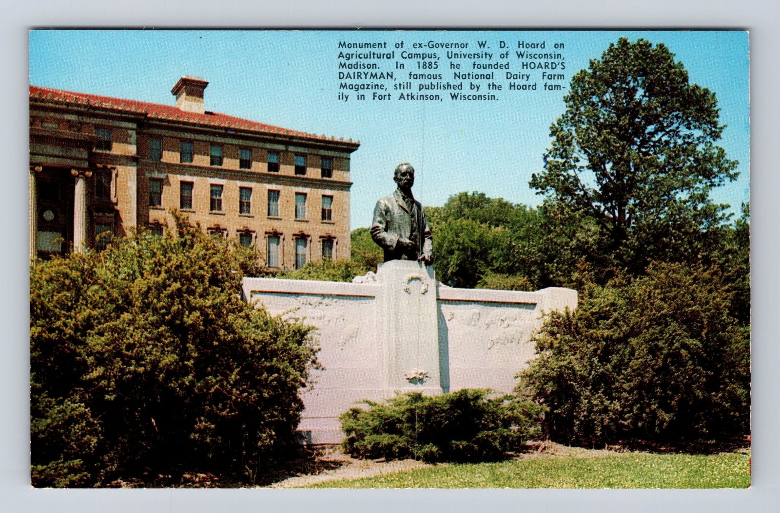 Fort Atkinson WI- Wisconsin, Monument Of Ex Governor WD Hoard, Vintage Postcard