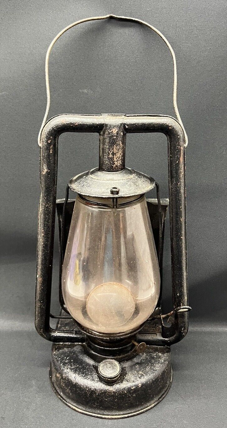 Antique Dietz Buckeye Dash With Bullseye Lens Kerosene Lantern Early 1900s