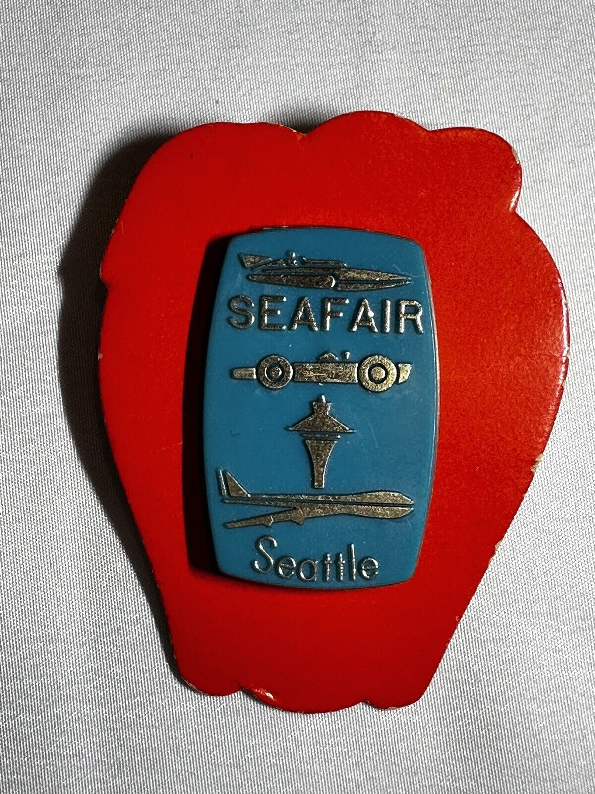 1971 Seattle Seafair Plastic Pin Never Removed From Backing Vintage Souvenir