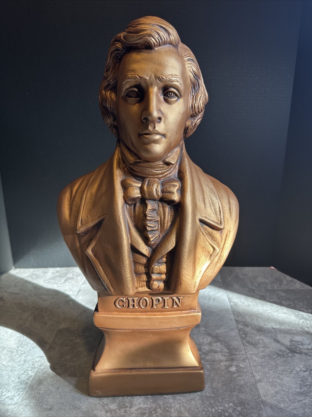 Large Bust Sculpture Composer Frédéric Chopin Resin 1968 Belwin Inc Bronze Color