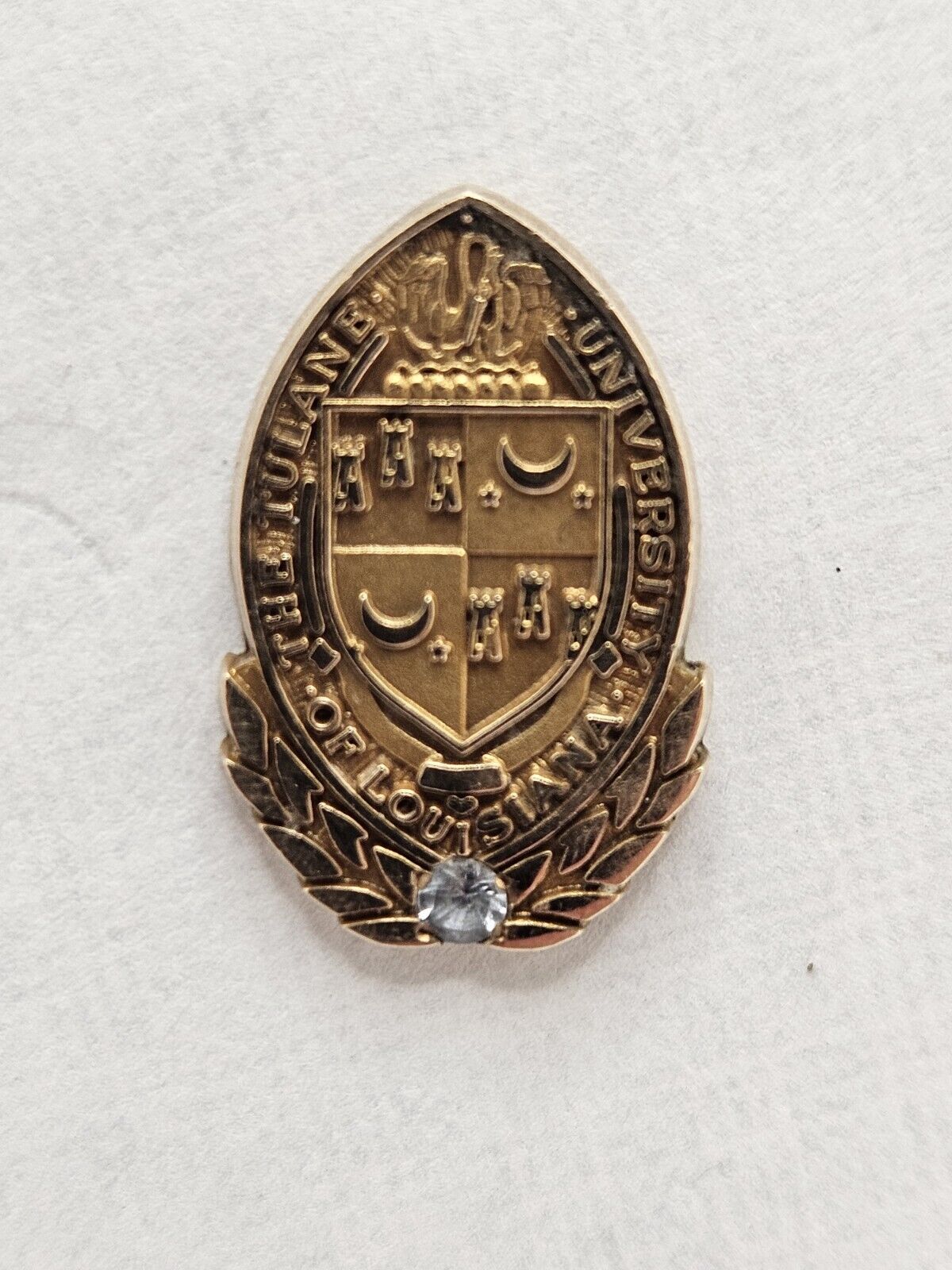Vintage Tulane University Of Louisiana 10K Gold Crest Coat Of Arms Lapel Pin.