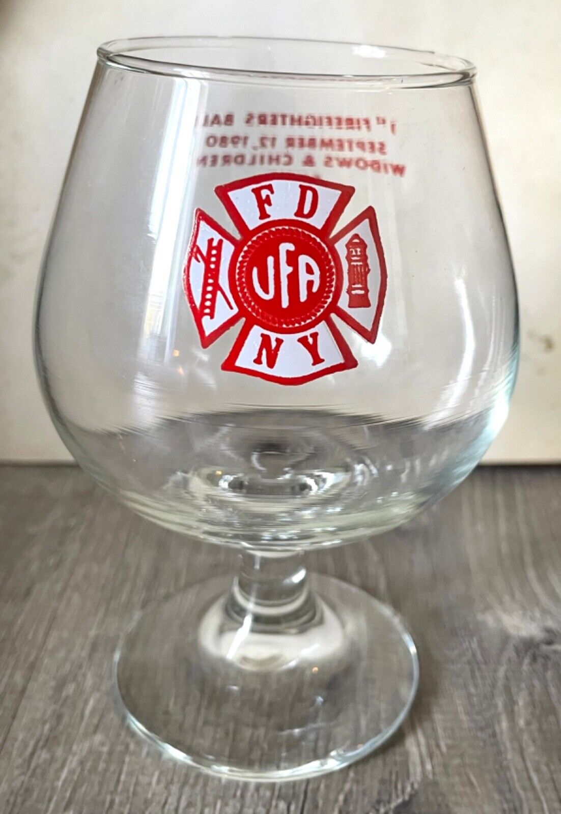 1980 FDNY/UFA 1st Annual Firefighters Ball Vintage Glass/Snifter NEVER USED nyc