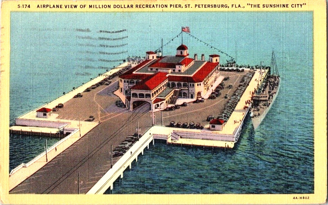Arial view million dollar recreation pier St Petersburg Florida  postcard a42